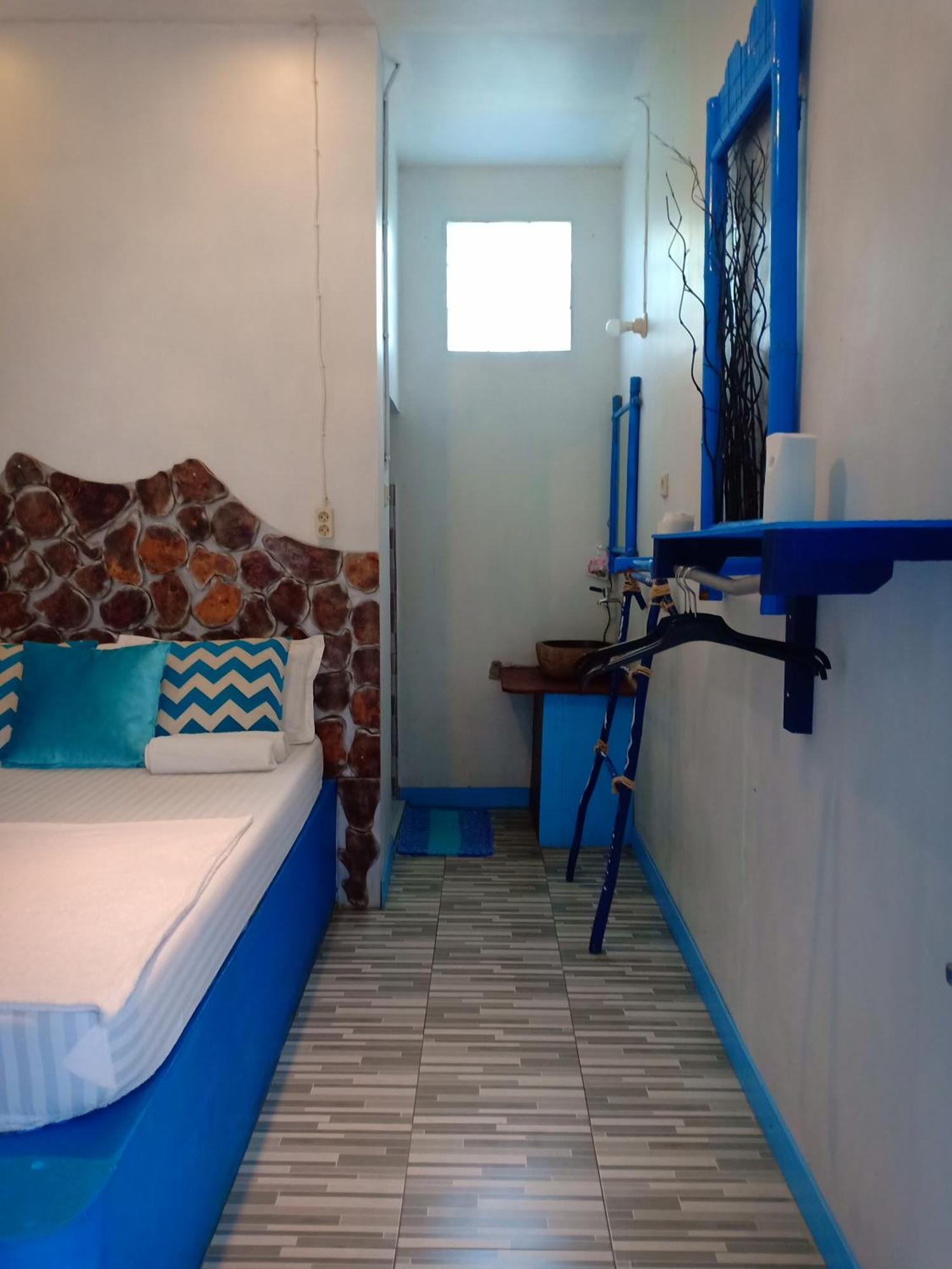 Blue Coral Homestay Karimunjawa Exterior photo