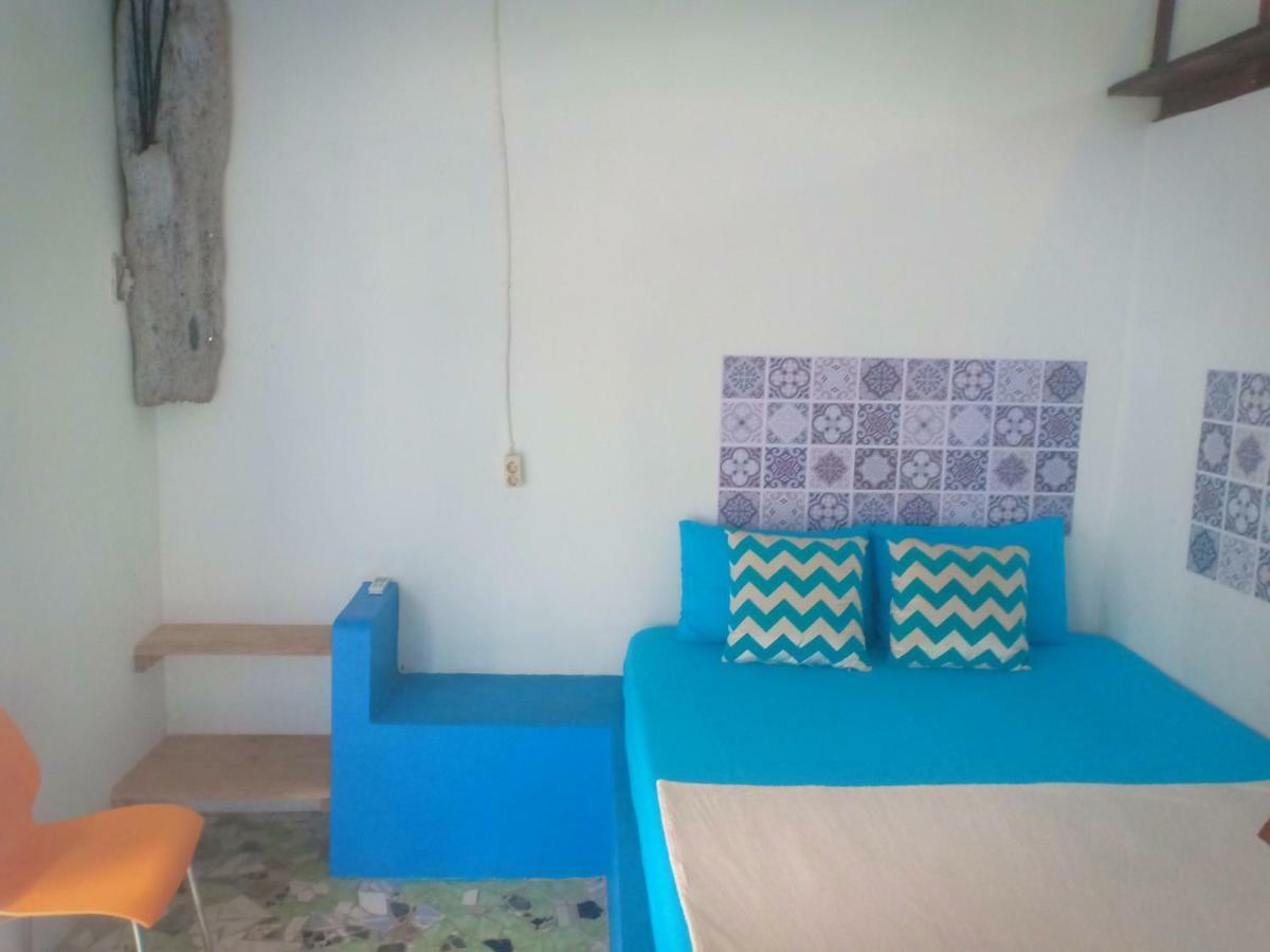 Blue Coral Homestay Karimunjawa Exterior photo